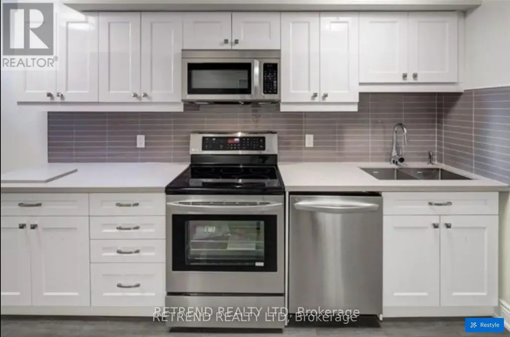 Bxmt - 892 Palmerston Avenue, Toronto (Annex)